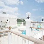 Amazinn Places Private Rooftop And Jacuzzi IX